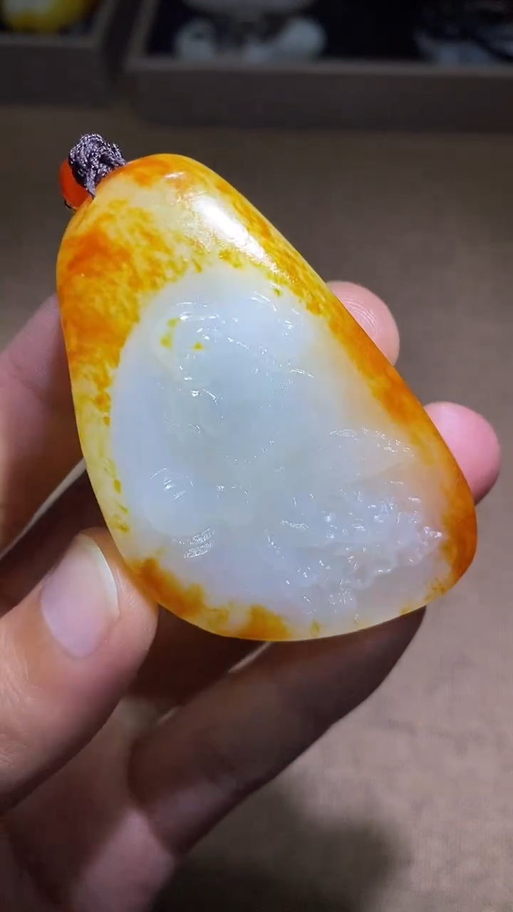 颈饰未镶嵌和田玉A7