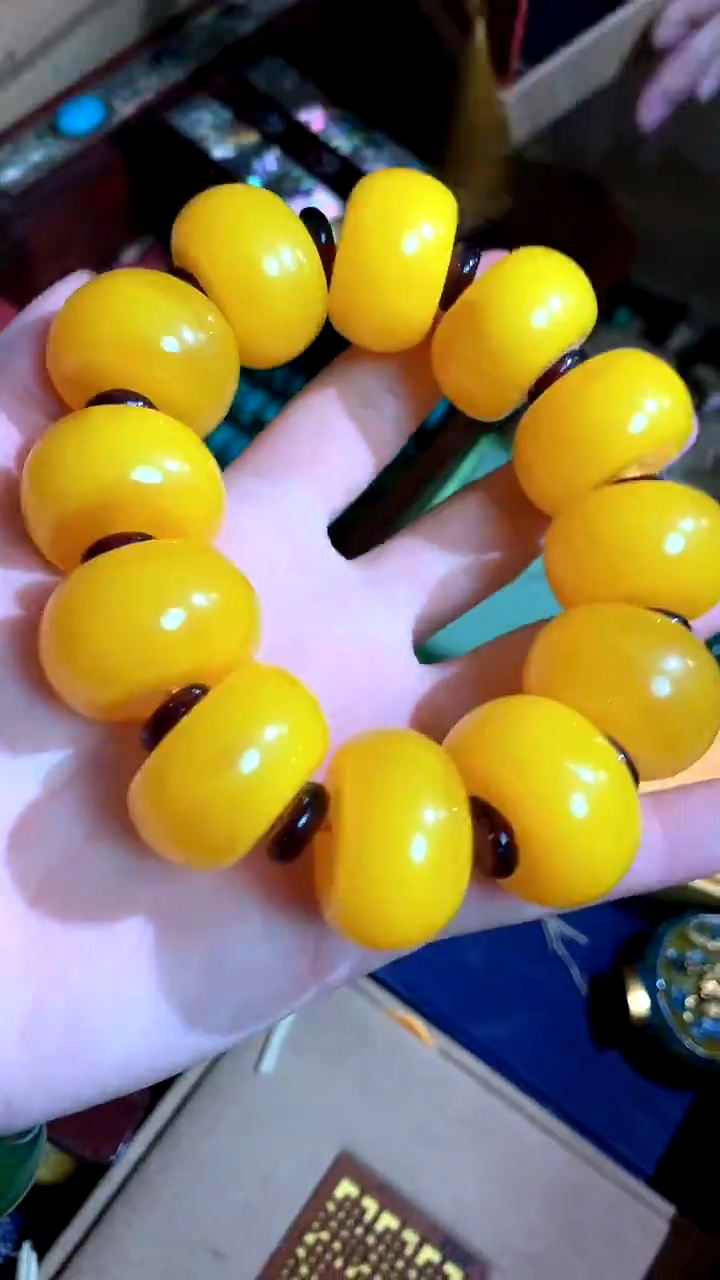 【闪购商品】蜜蜡手串未镶嵌德诚精品专属摆件