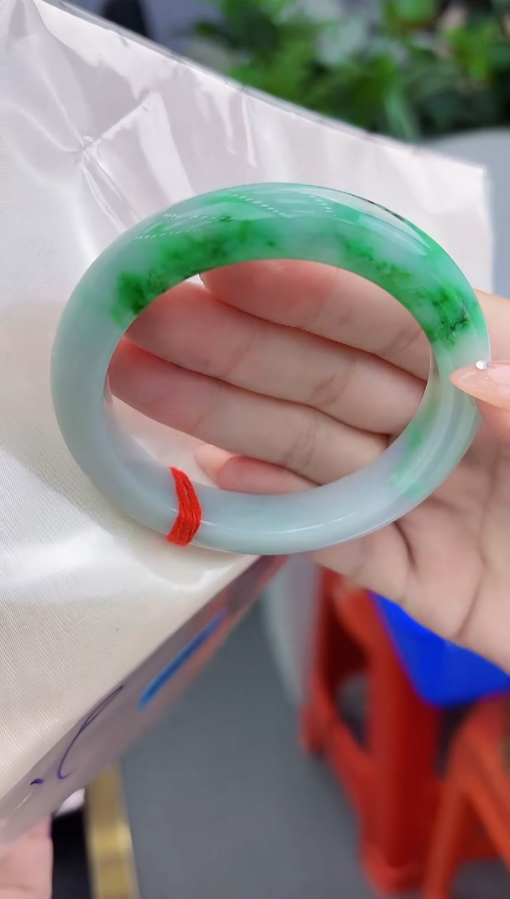 【闪购商品】翡翠手镯未镶嵌翡翠手镯