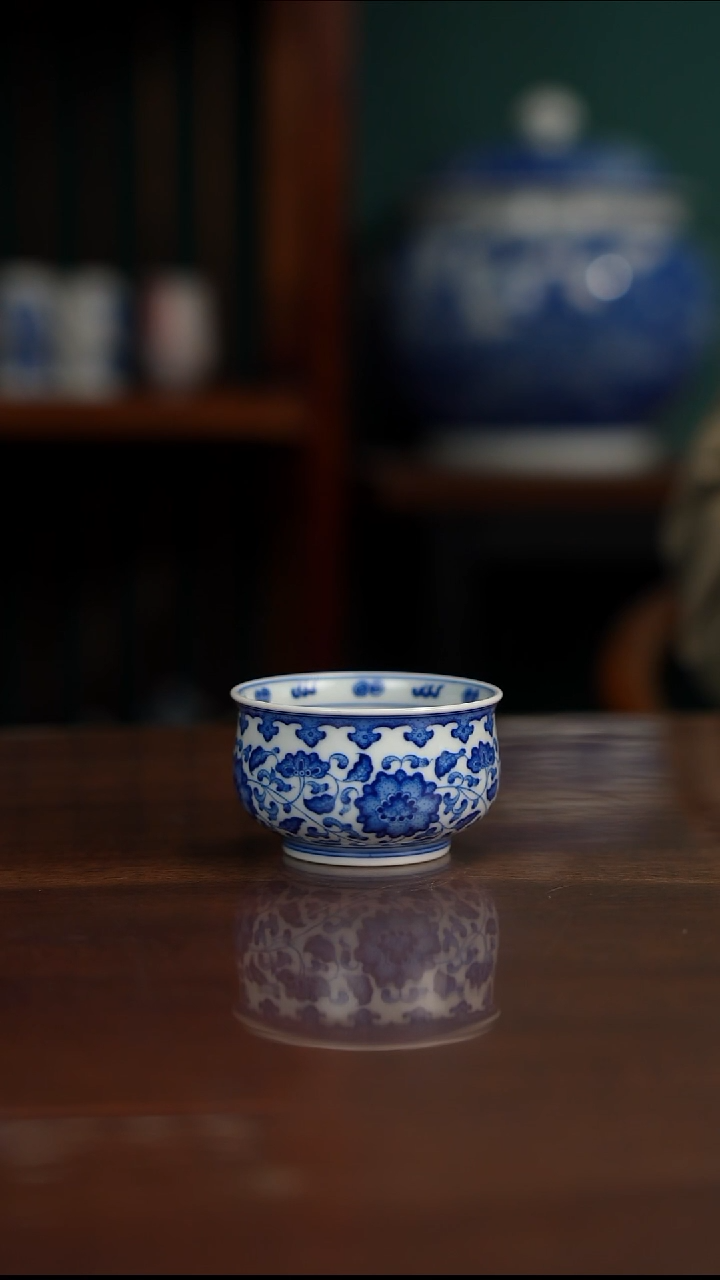 晓月柴窑 缠枝杯