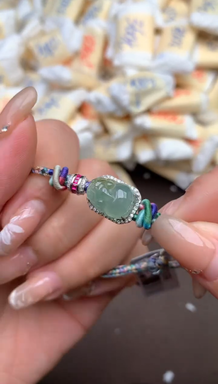 【闪购商品】翡翠手绳未镶嵌—