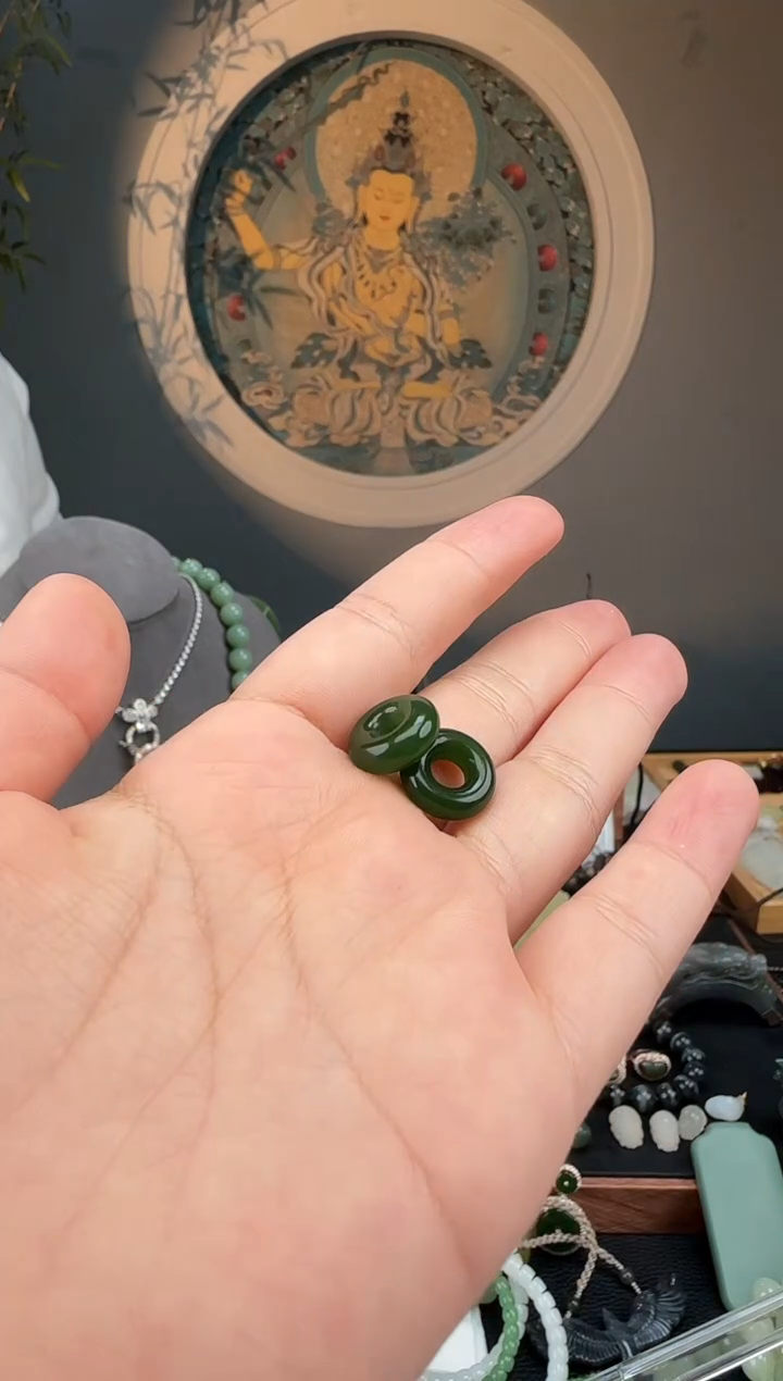 颈饰未镶嵌和田玉和田玉