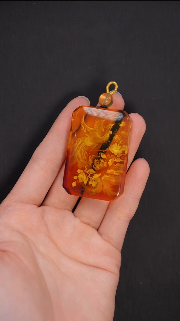 裸石琥珀未镶嵌A3399