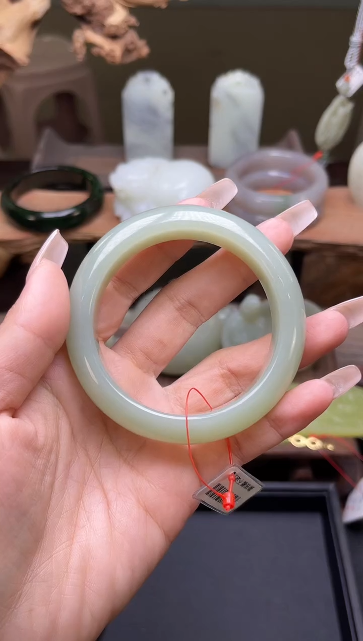 【闪购商品】和田玉手镯未镶嵌且末蓝调 56圈30492