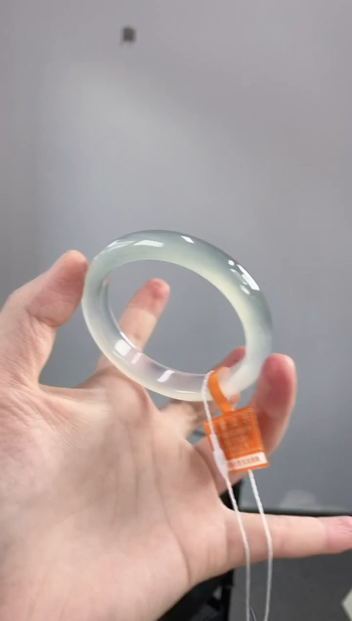 【闪购商品】玛瑙/玉髓手镯未镶嵌54圈