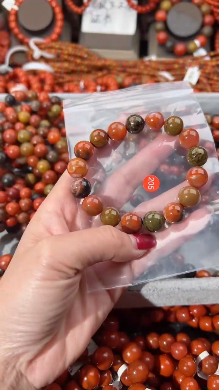 【闪购商品】南红玛瑙手串未镶嵌12+