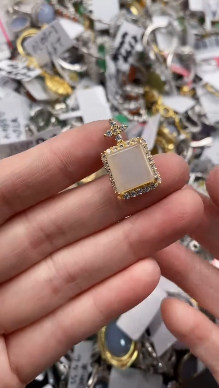 银S925镶嵌戒指翡翠333              2