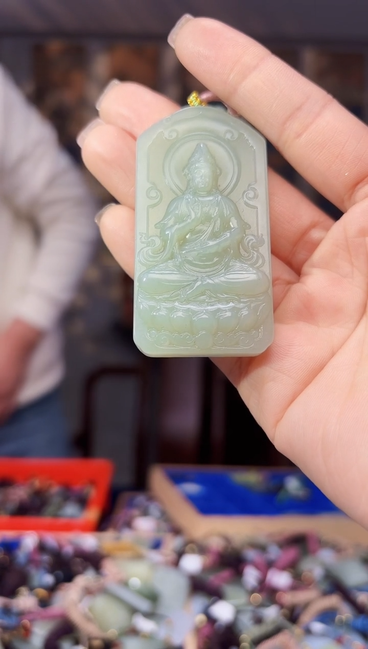 【闪购商品】和田玉挂件未镶嵌拍一发一