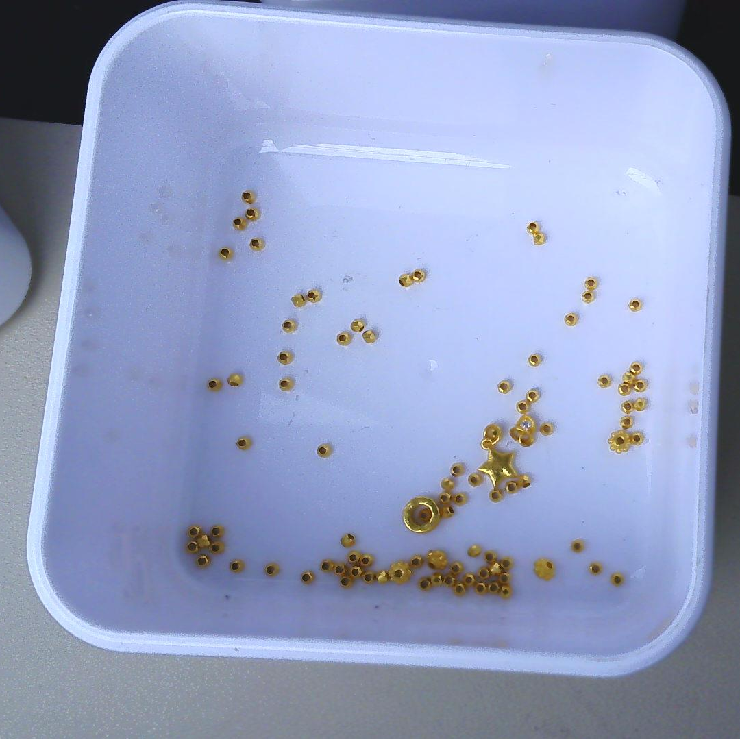 黄金足金小金 豆