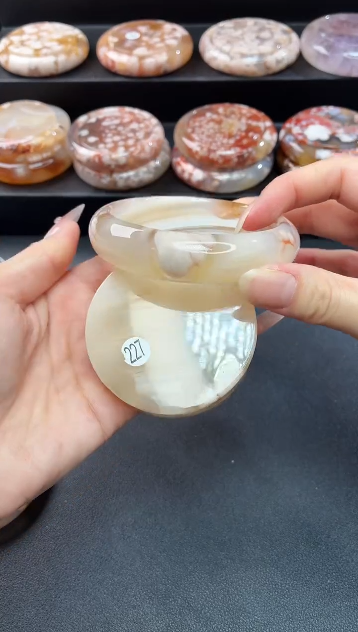 手镯玛瑙/玉髓未镶嵌手镯