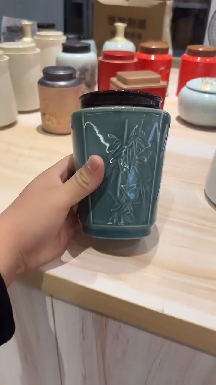 德化精品陶瓷罐买一送一