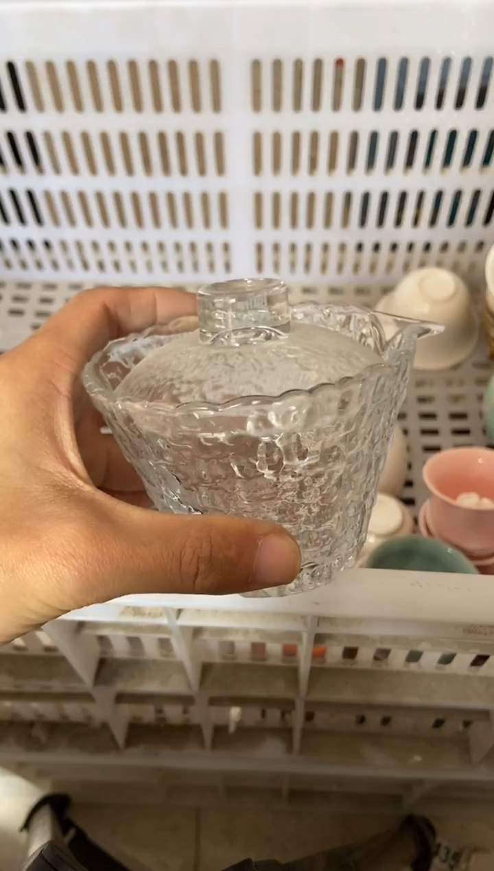 杯无运费险有瑕疵的摄影的产品有使用过的痕迹有点脏介意勿拍