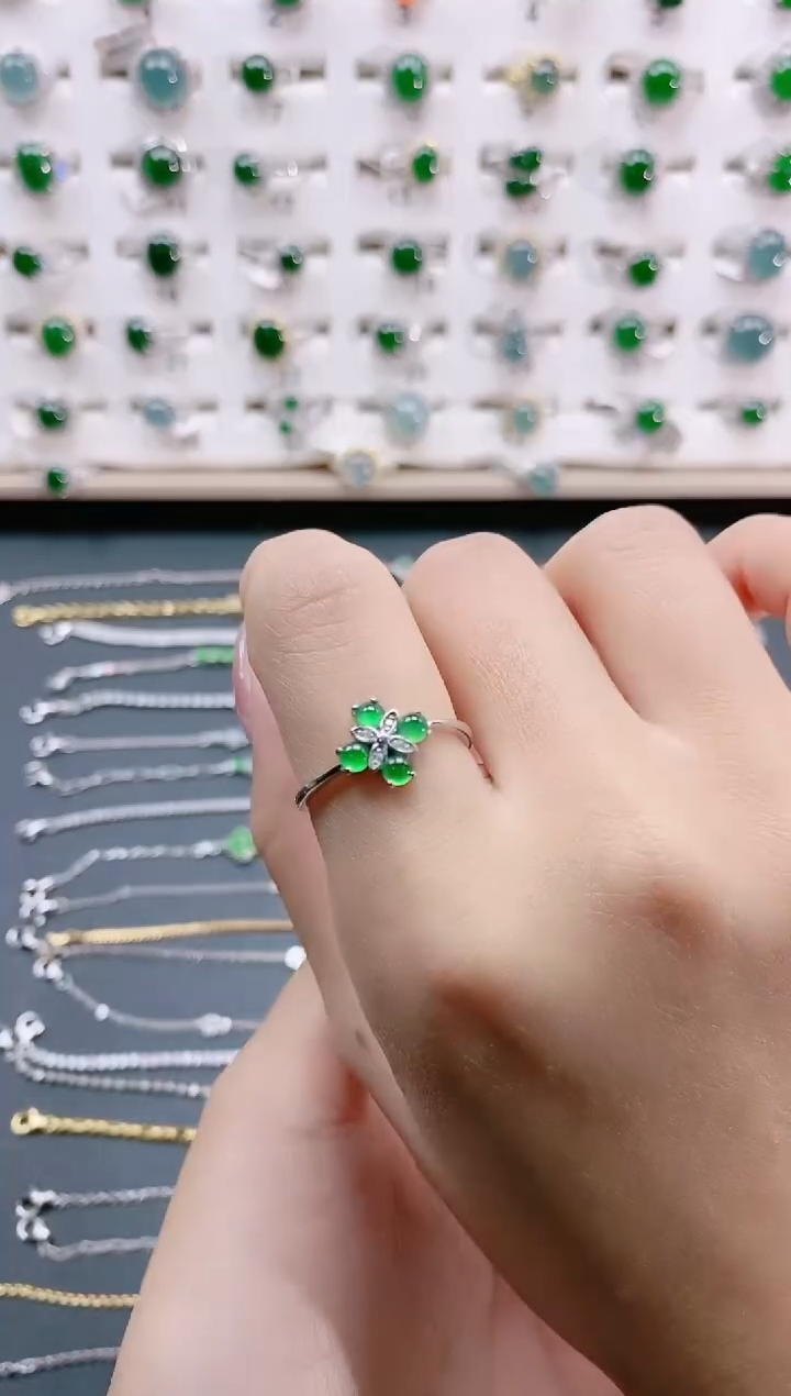 【闪购商品】翡翠戒指银S925镶嵌天然翡翠