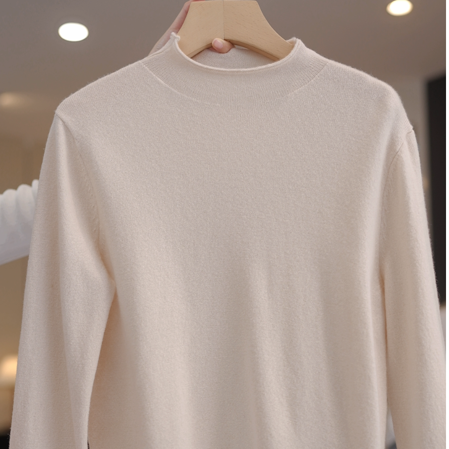 【蕊蕊】半高领镂空钩花羊毛针织衫-Y20141