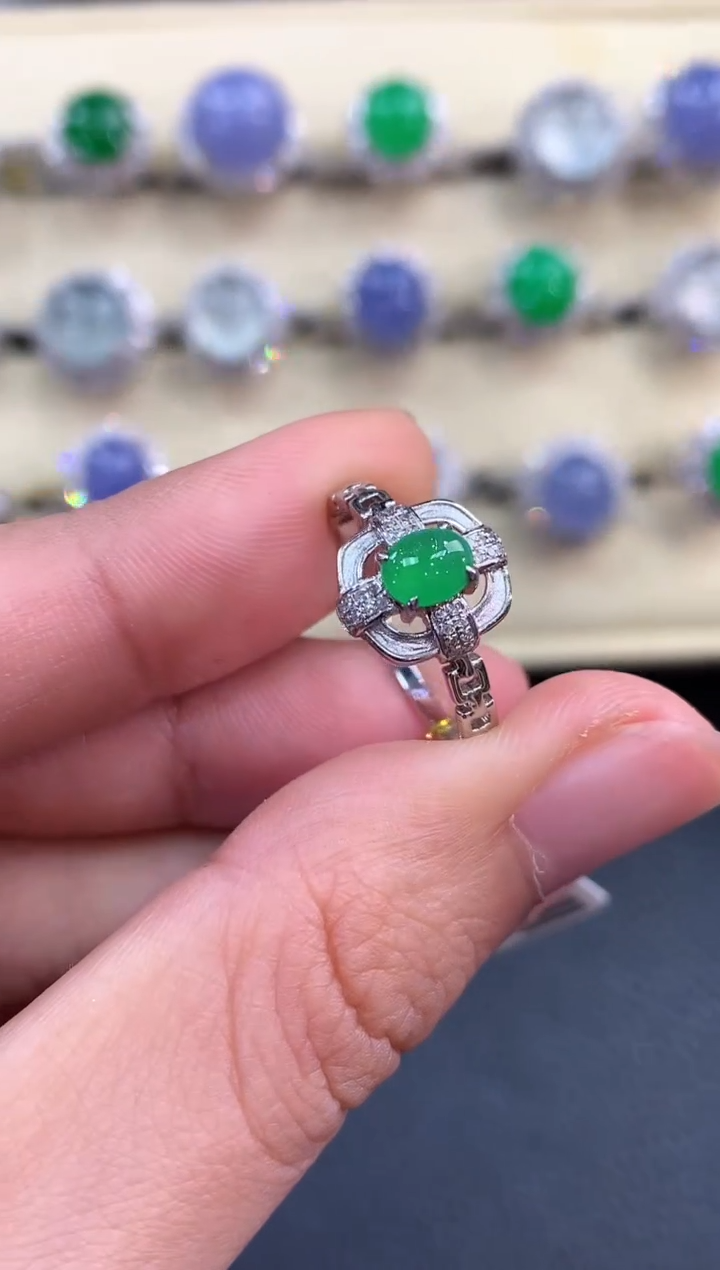 【闪购商品】翡翠戒指18K金镶嵌B17   