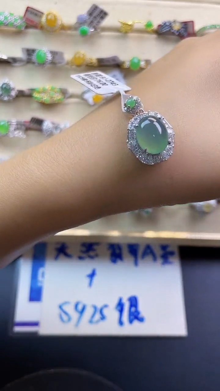 银S925镶嵌戒指翡翠翡翠 蛋面 银S925镶嵌