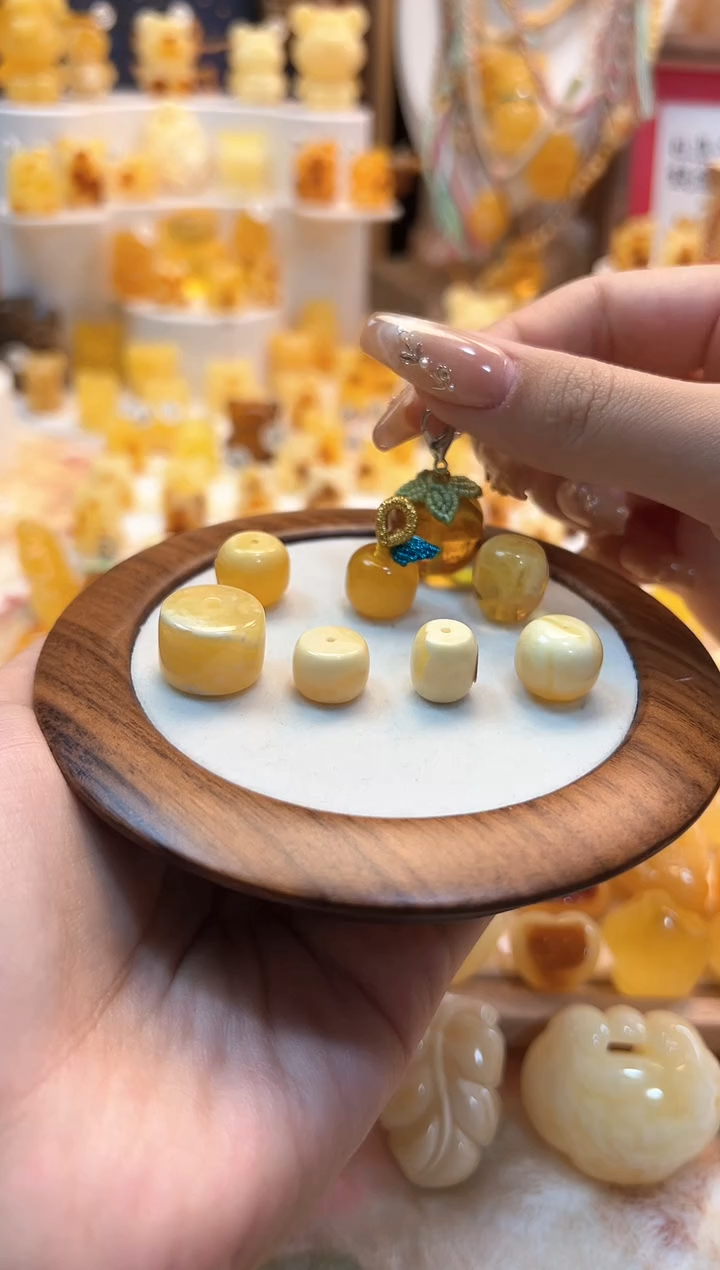 【闪购商品】琥珀珠宝奇石未镶嵌多样性发其一