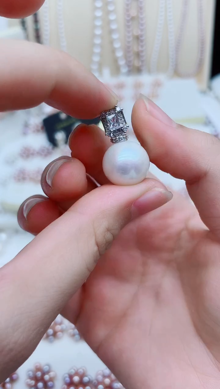 淡水珍珠银S925镶嵌吊坠(不含链)吊坠