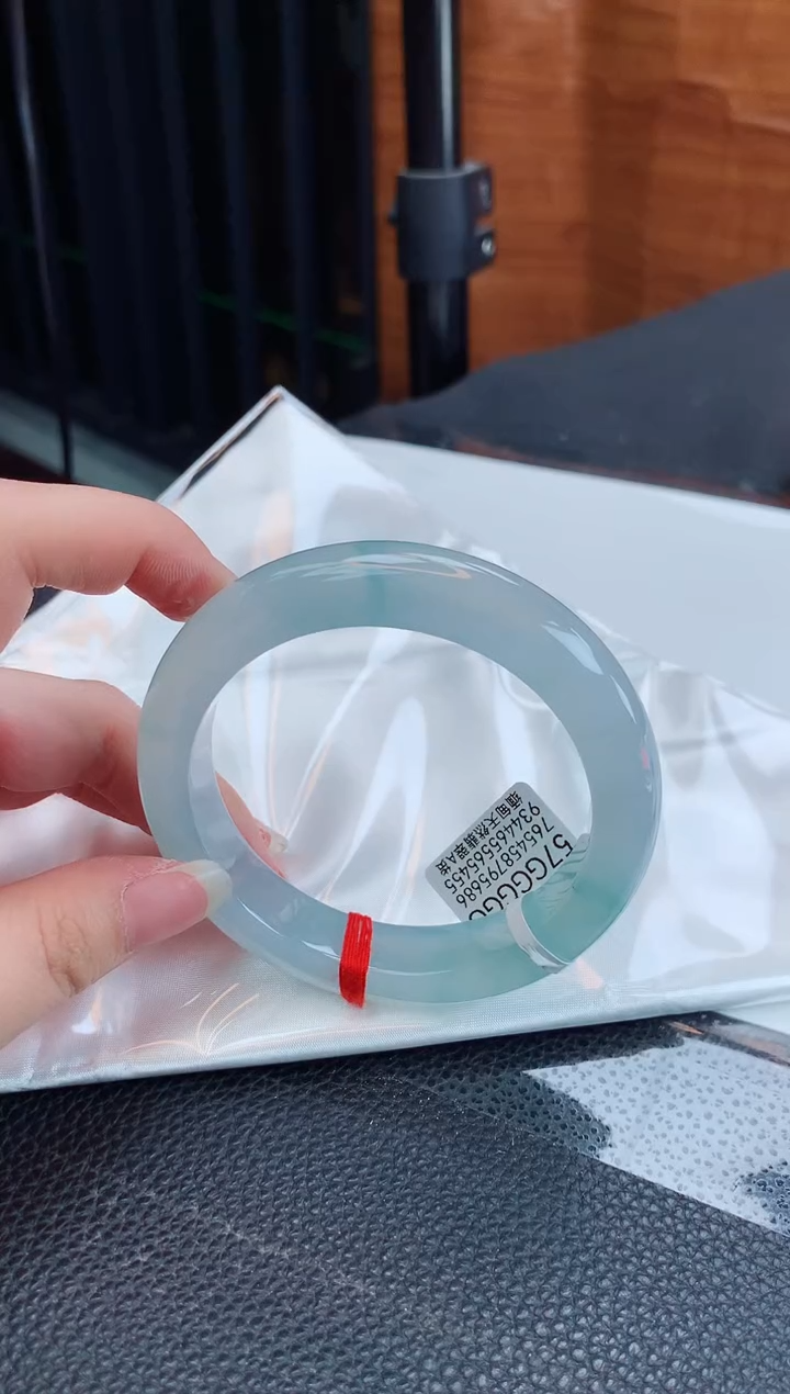 【闪购商品】翡翠手镯未镶嵌缅甸天然翡翠A货手镯