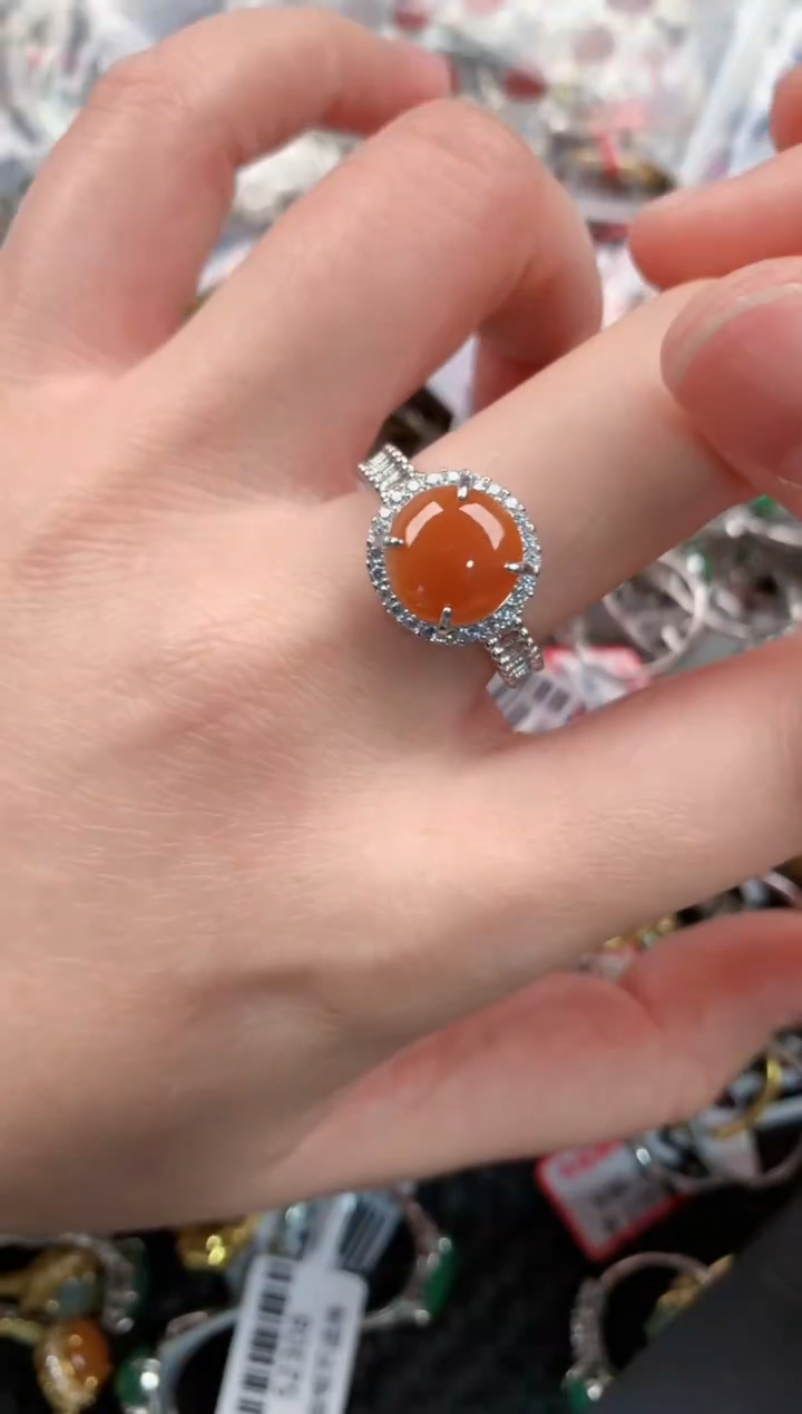 银S925镶嵌戒指翡翠111         3