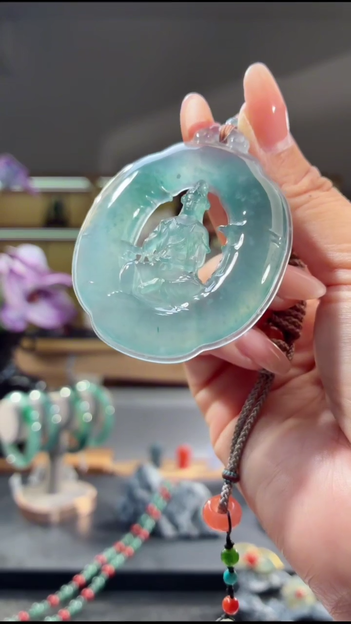 吊坠(不含链)未镶嵌翡翠观音