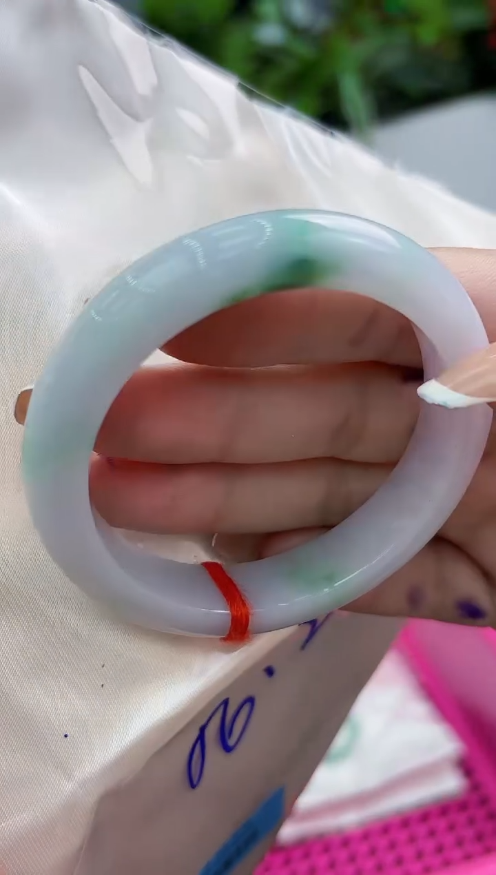 【闪购商品】翡翠手镯未镶嵌翡翠手镯