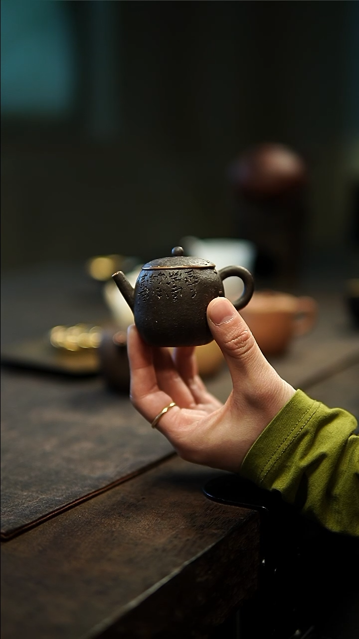 【闪购商品】马一鸣陶泥手捏包铜壶