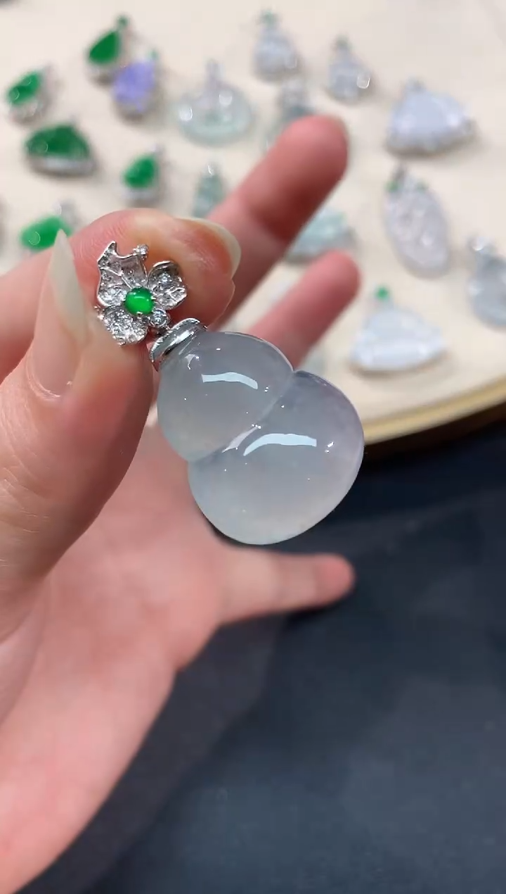 【闪购商品】翡翠吊坠(不含链)18K金镶嵌A493|4800