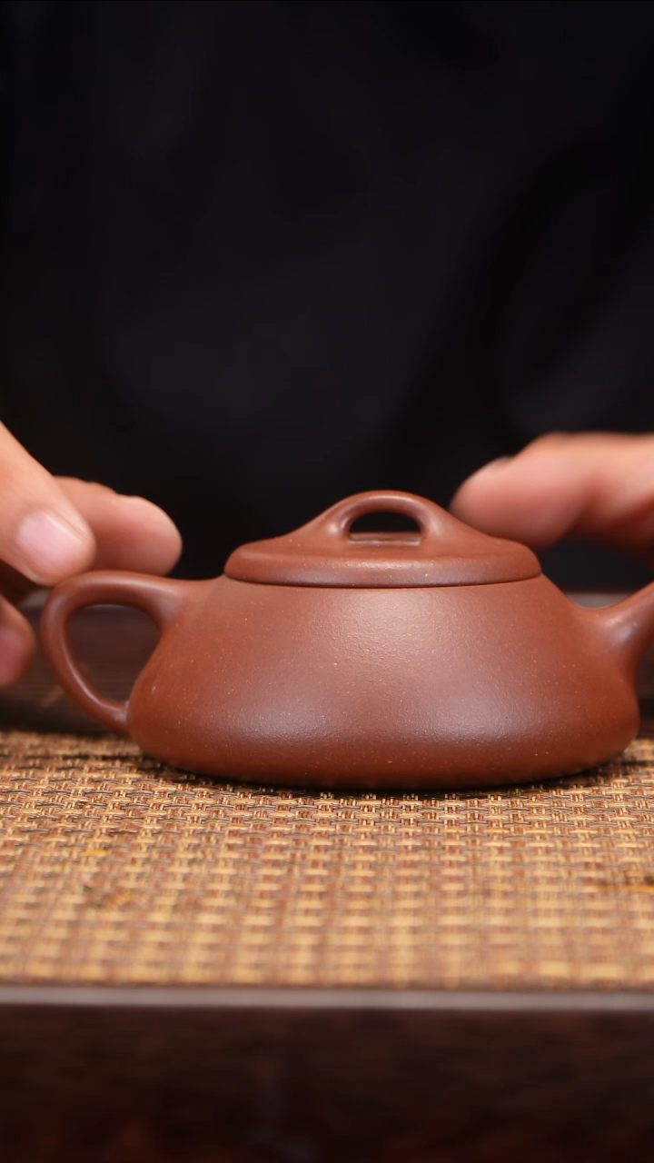 茶壶紫砂通过后电梯厅