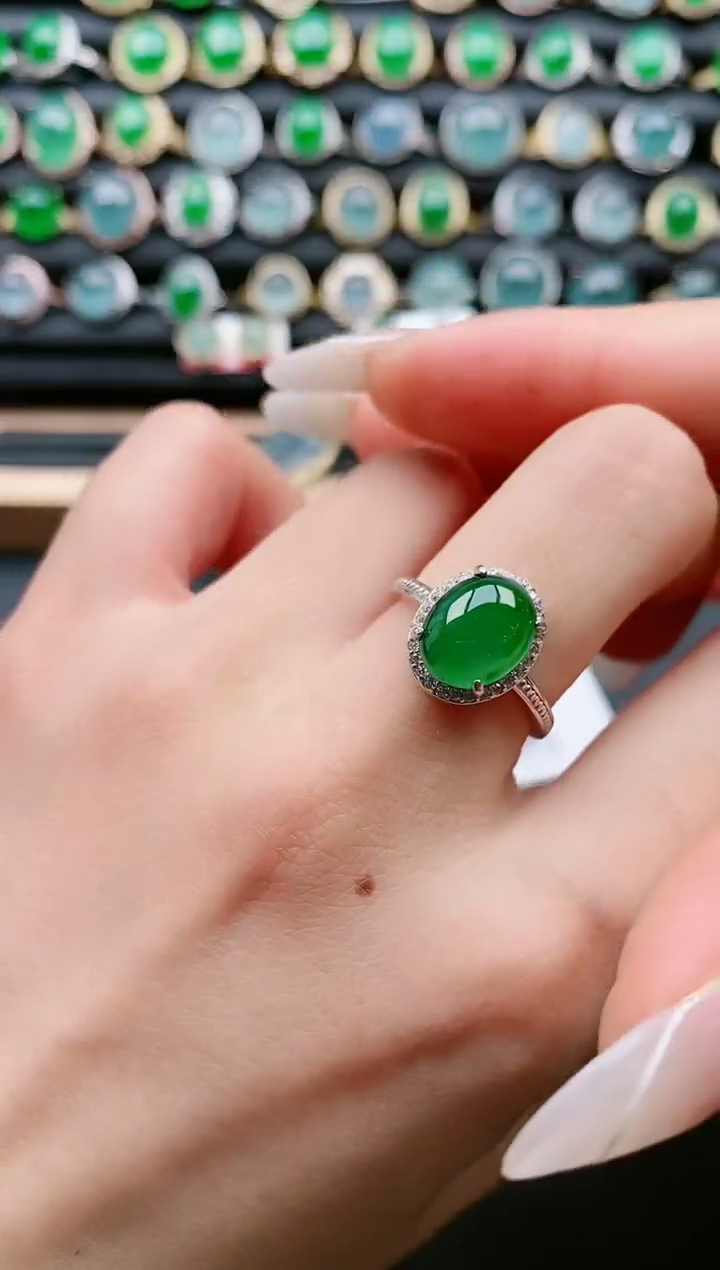【闪购商品】翡翠戒指银S925镶嵌111111