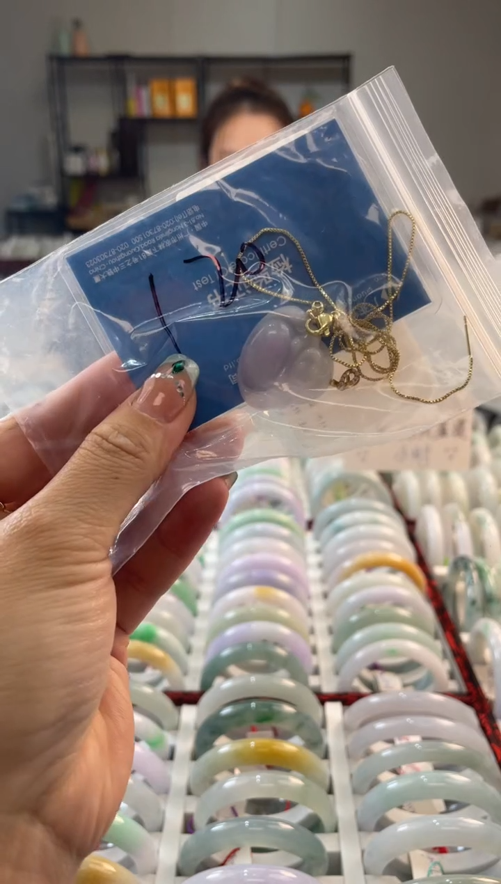 颈饰未镶嵌翡翠多样性发一