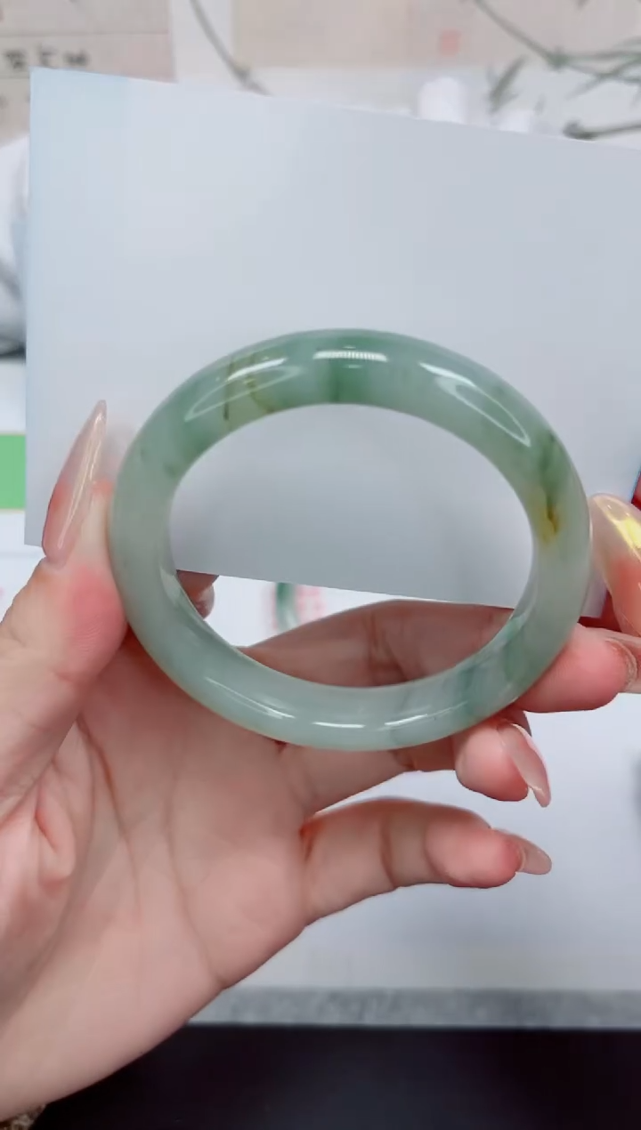 【闪购商品】石英质玉手镯未镶嵌337-54