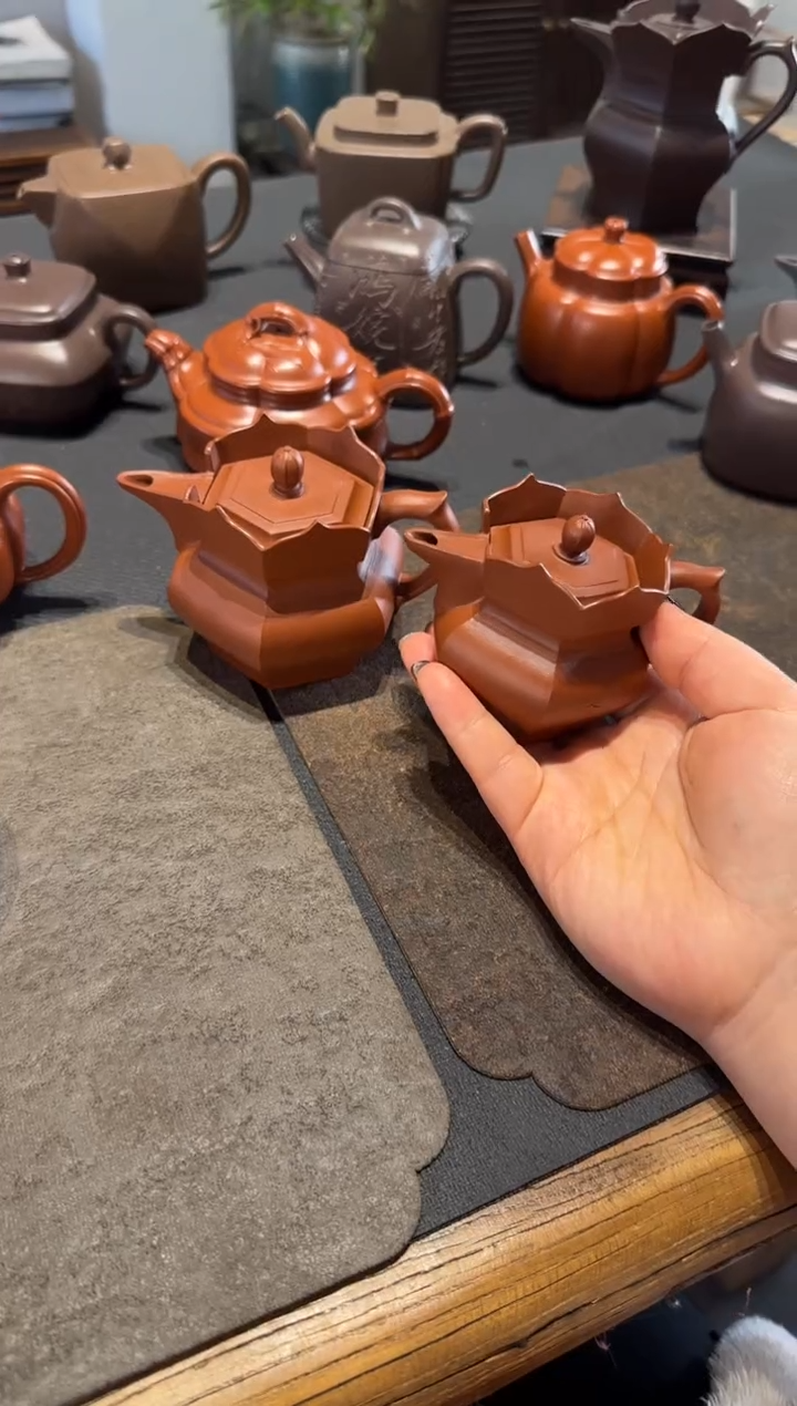 【闪购商品】紫砂茶壶朱泥小僧帽 90cc
