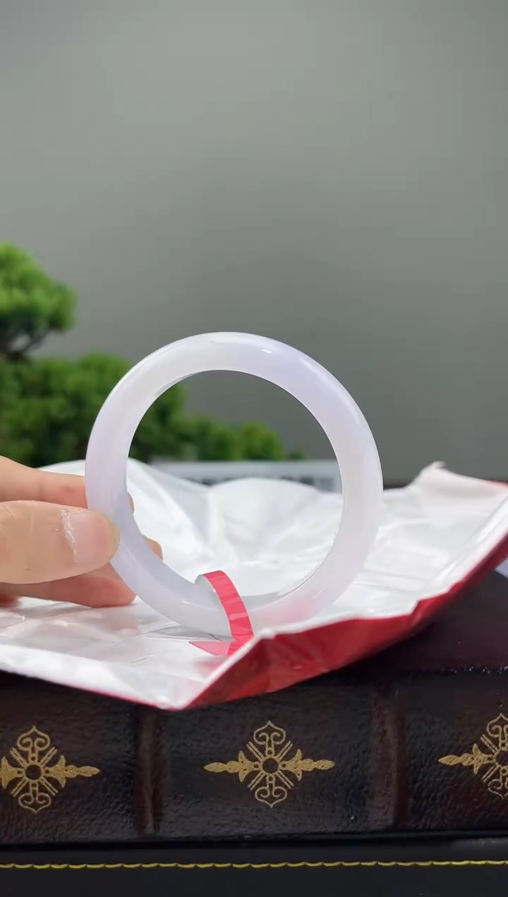 【闪购商品】翡翠手镯未镶嵌手镯7