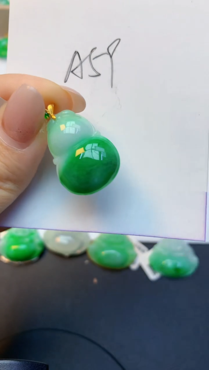 颈饰18K金镶嵌翡翠天然A货缅甸翡翠百元以上9元证书费自理