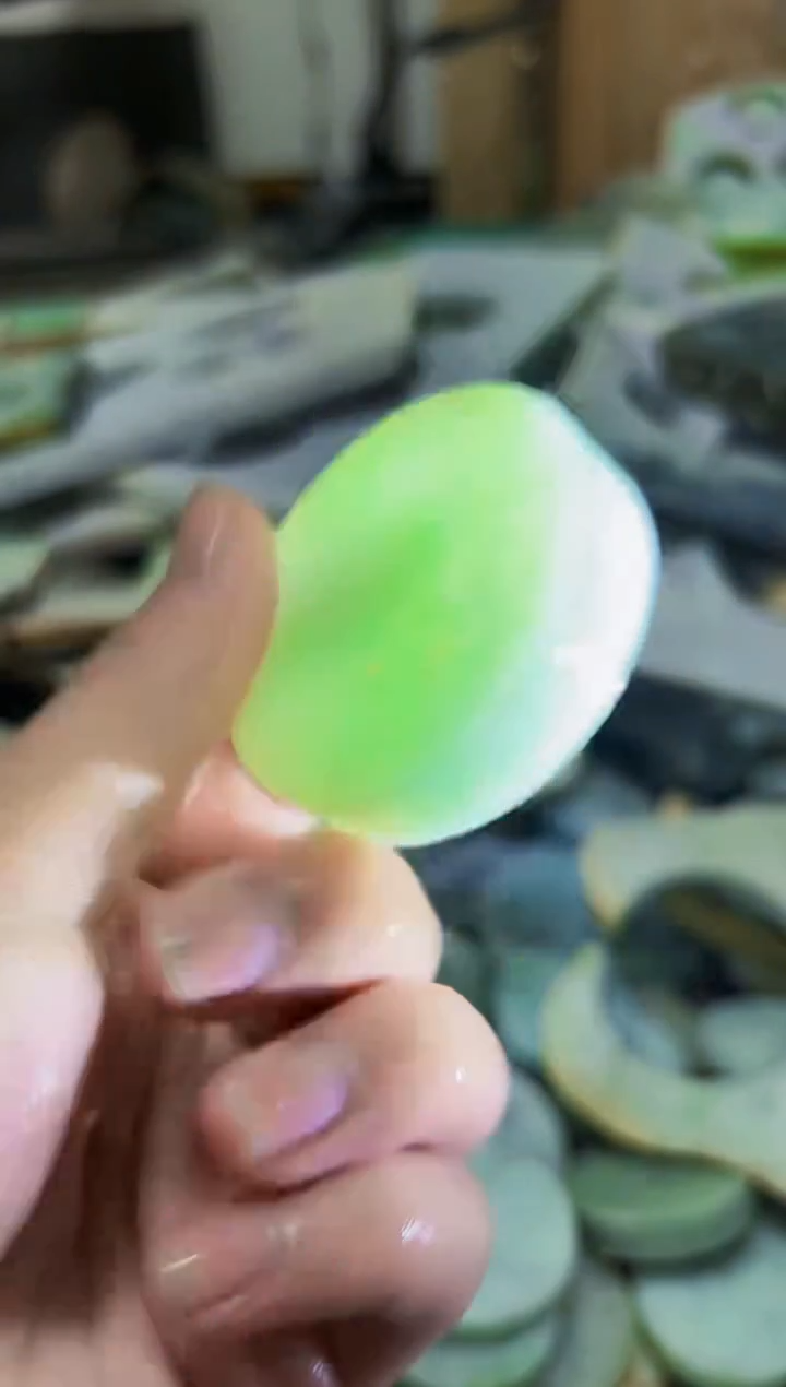 【闪购商品】翡翠颈饰未镶嵌A货白谭1554