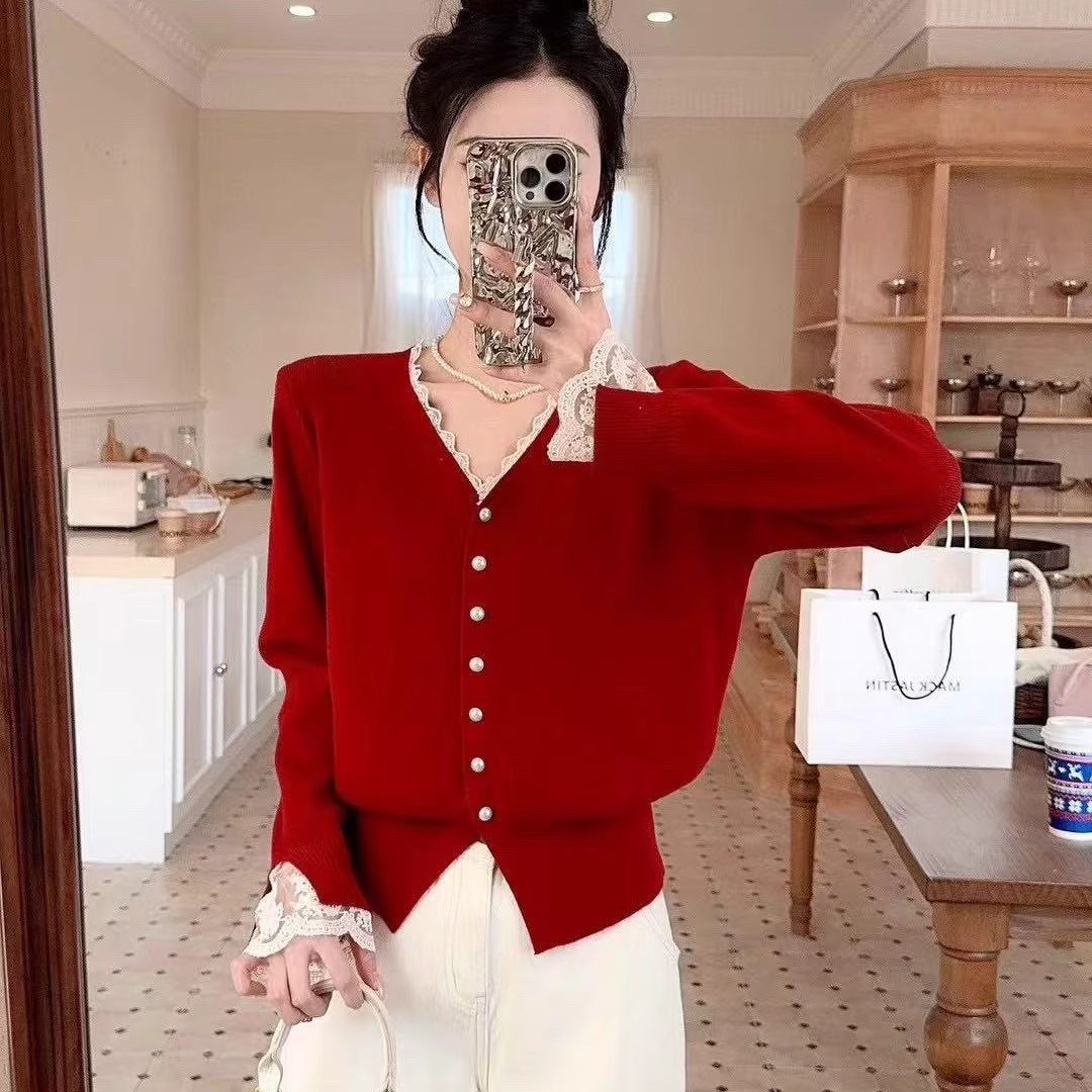 复古蕾丝边拼接v领羊毛开衫2025早春女款高腰显瘦单排扣针织外搭