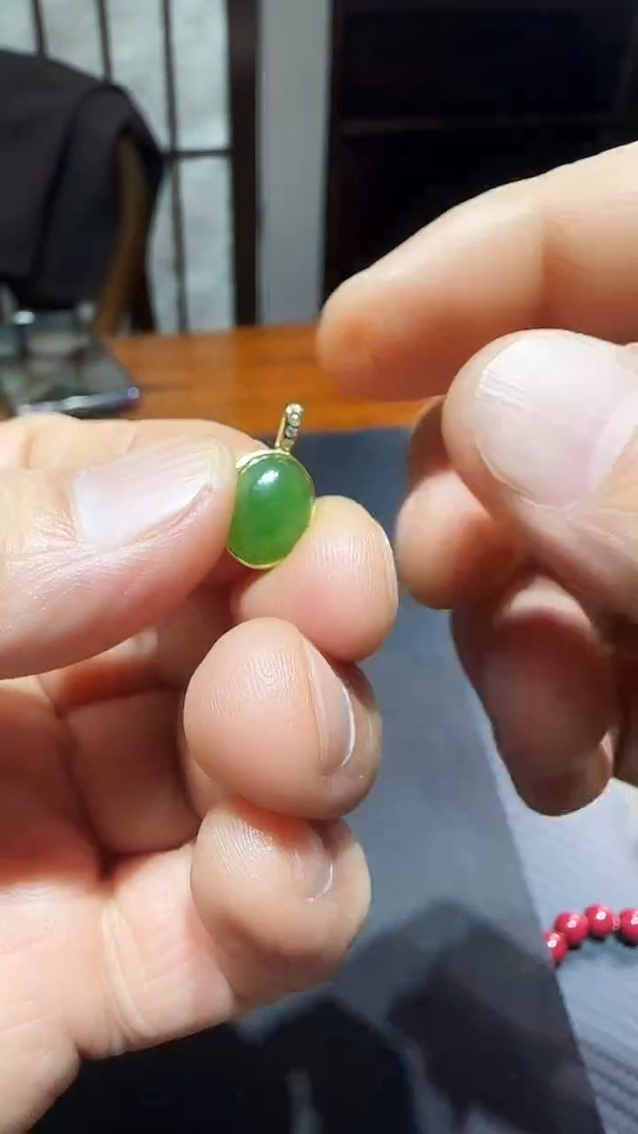 吊坠(不含链)未镶嵌和田玉（碧玉）吊坠