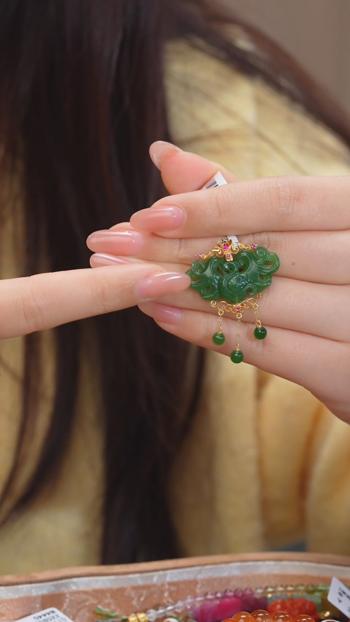 【闪购商品】和田玉吊坠18K金镶嵌多样性发@@N8096