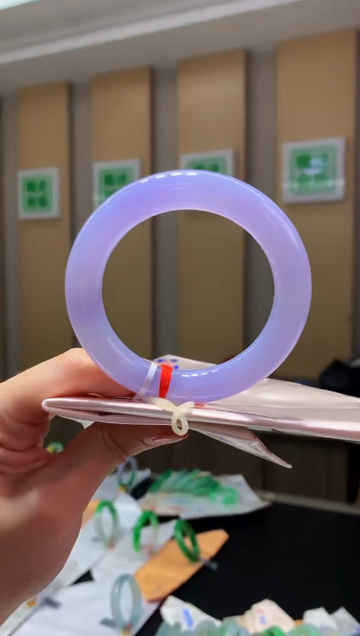 未镶嵌手镯翡翠-C57  圈口54.5 全款12万 定金2万