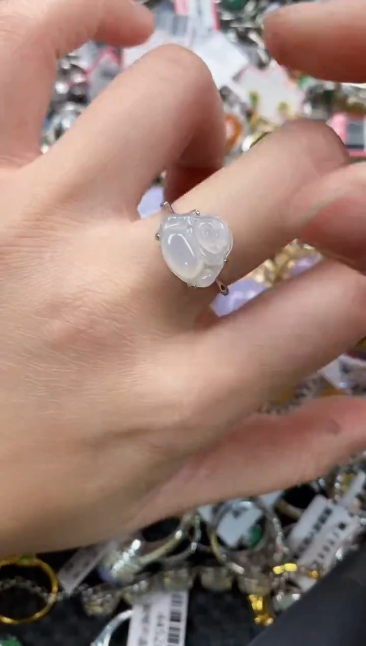 银S925镶嵌戒指翡翠666               1