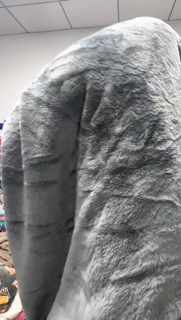 法兰绒2.2X2.3左右以主播介绍为准