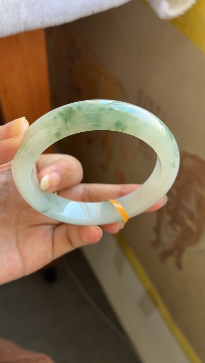 未镶嵌手镯翡翠（高货 闭眼买）老坑冰化胶无棉飘绿花13号有细纹