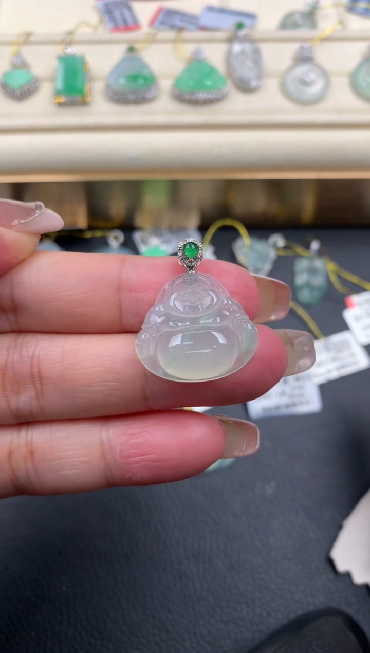 【闪购商品】翡翠颈饰18K金镶嵌Q139