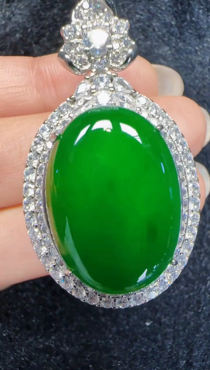 未镶嵌定制翡翠翡翠吊坠31