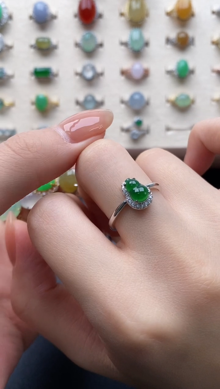 银S925镶嵌戒指翡翠一物一证一礼盒