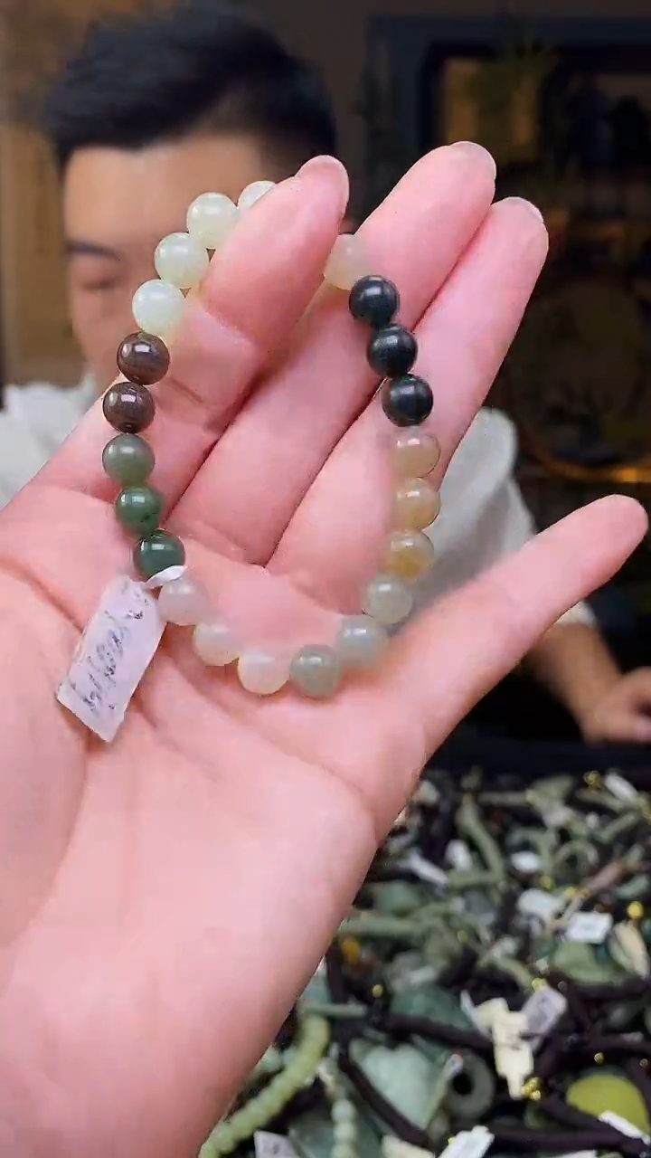 颈饰未镶嵌和田玉多样性发货，拍一发一