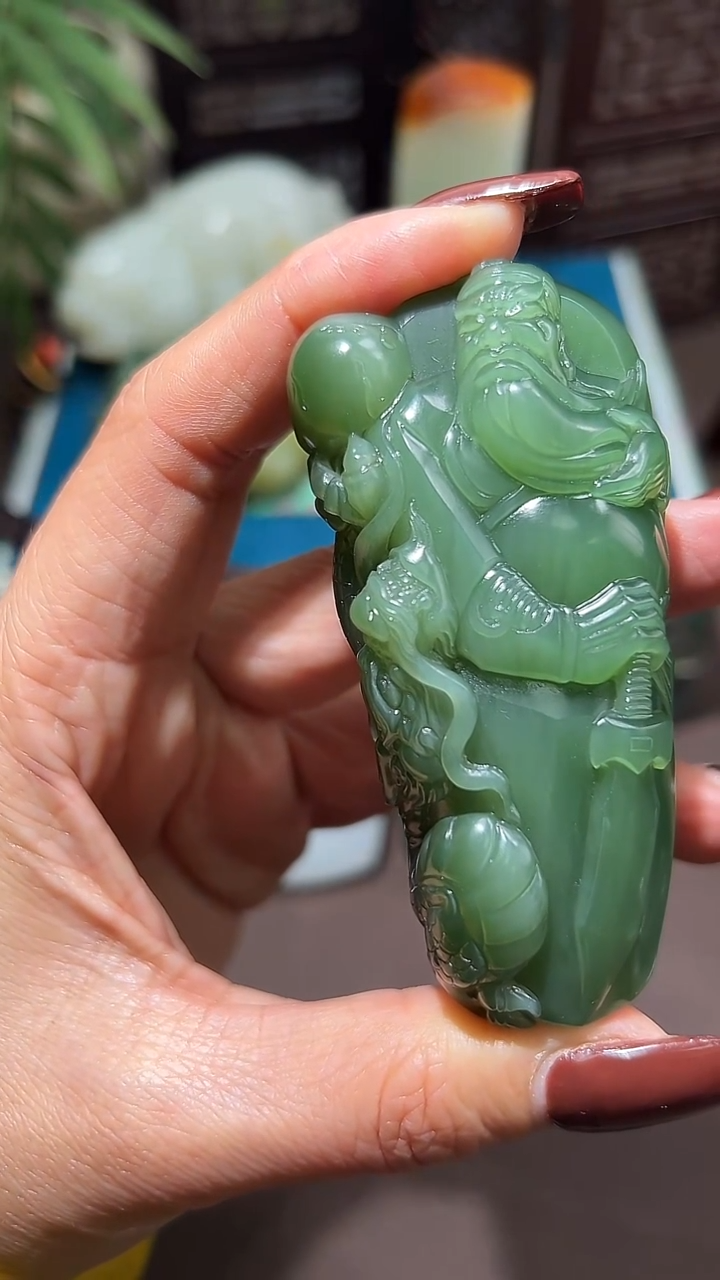 未镶嵌和田玉把件和田玉关公手把件15