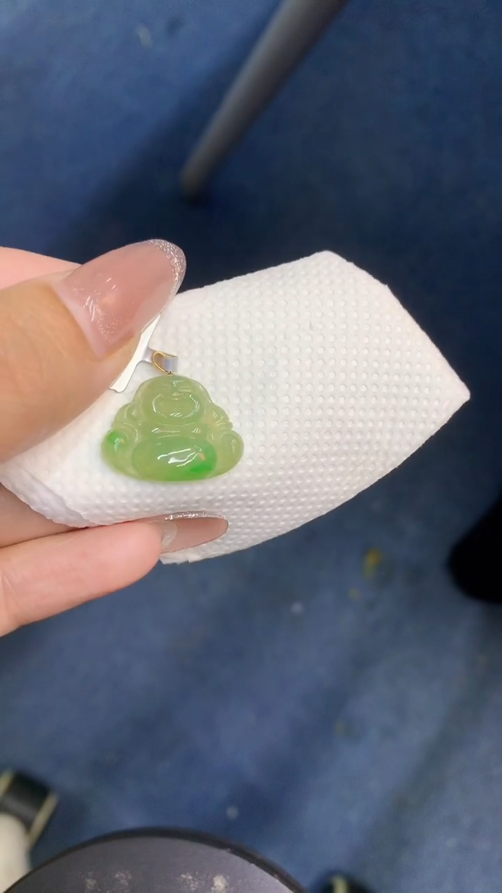 颈饰18K金镶嵌翡翠1