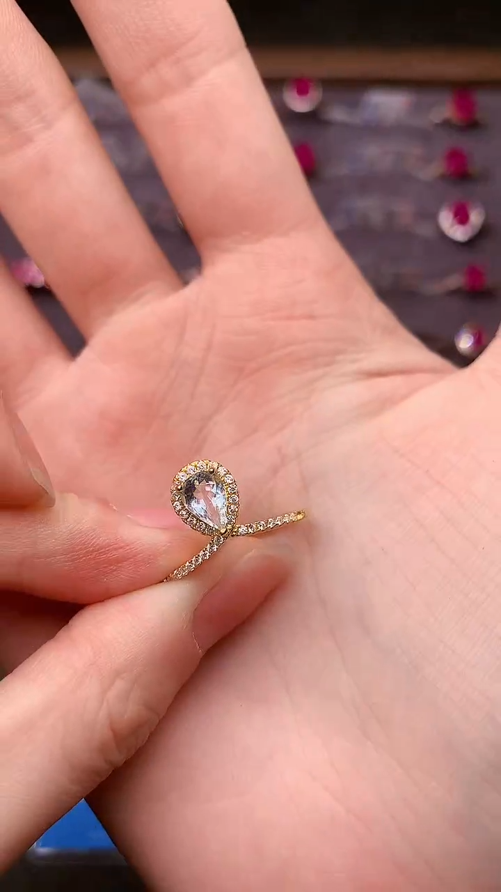 【闪购商品】海蓝宝石戒指银S925镶嵌......